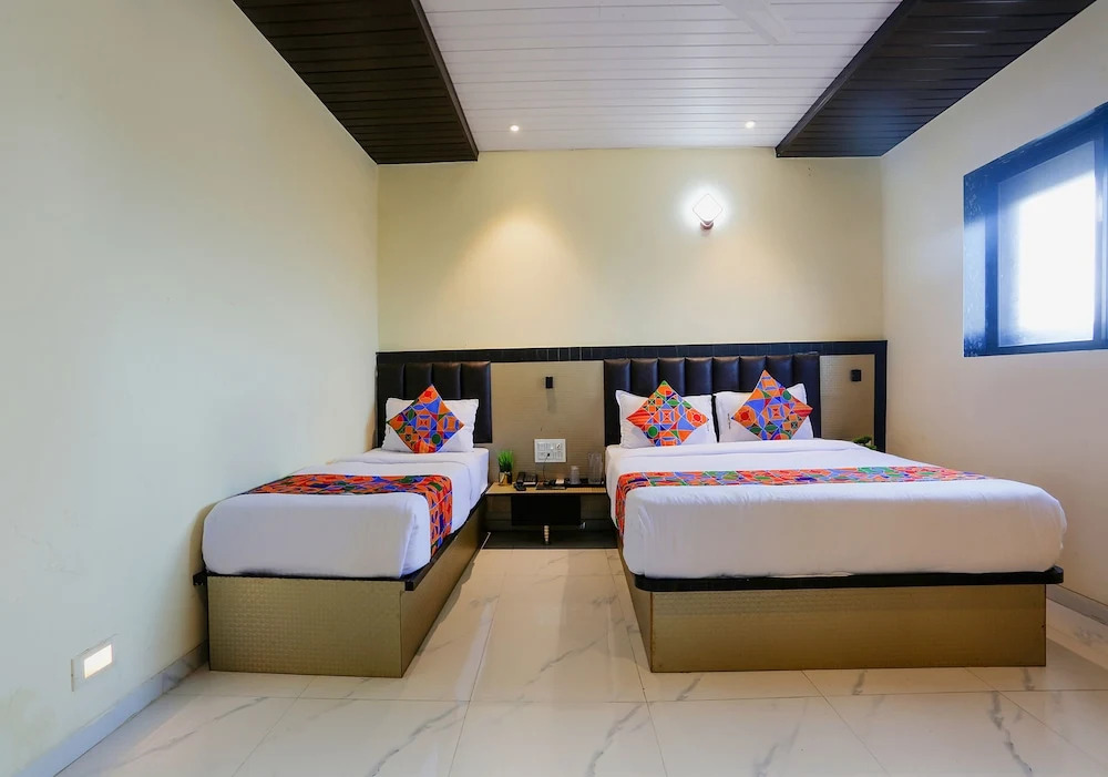Fabhotel Prime Land
