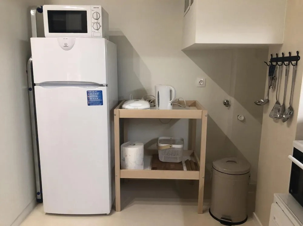 Charming 1-bed Apartment Near Piraeus Port