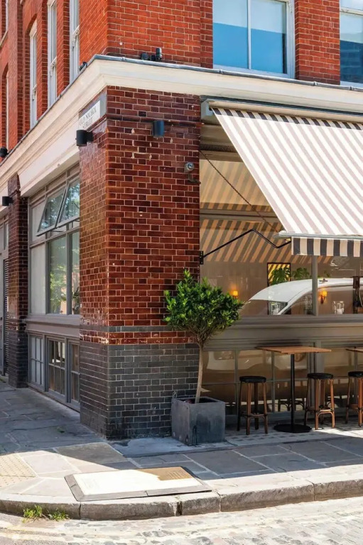 The Writers Light- 2 bed Shoreditch