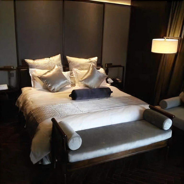 Feeling Hotel