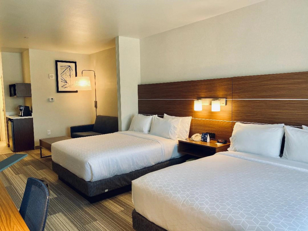 Holiday Inn Express & Suites Beaumont - Oak Valley by IHG