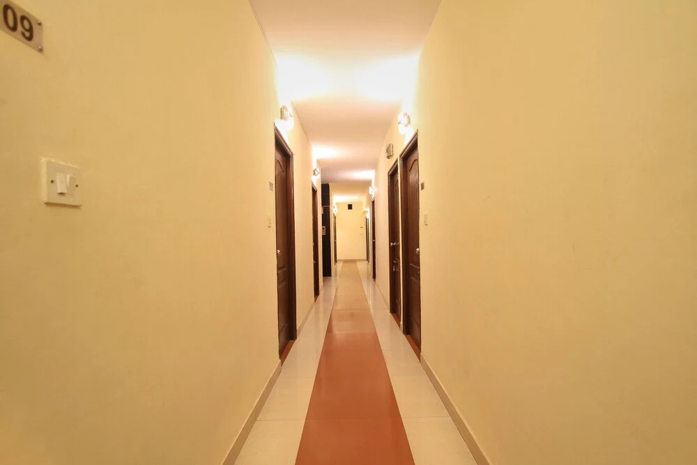 Charu Comforts by OYO Rooms
