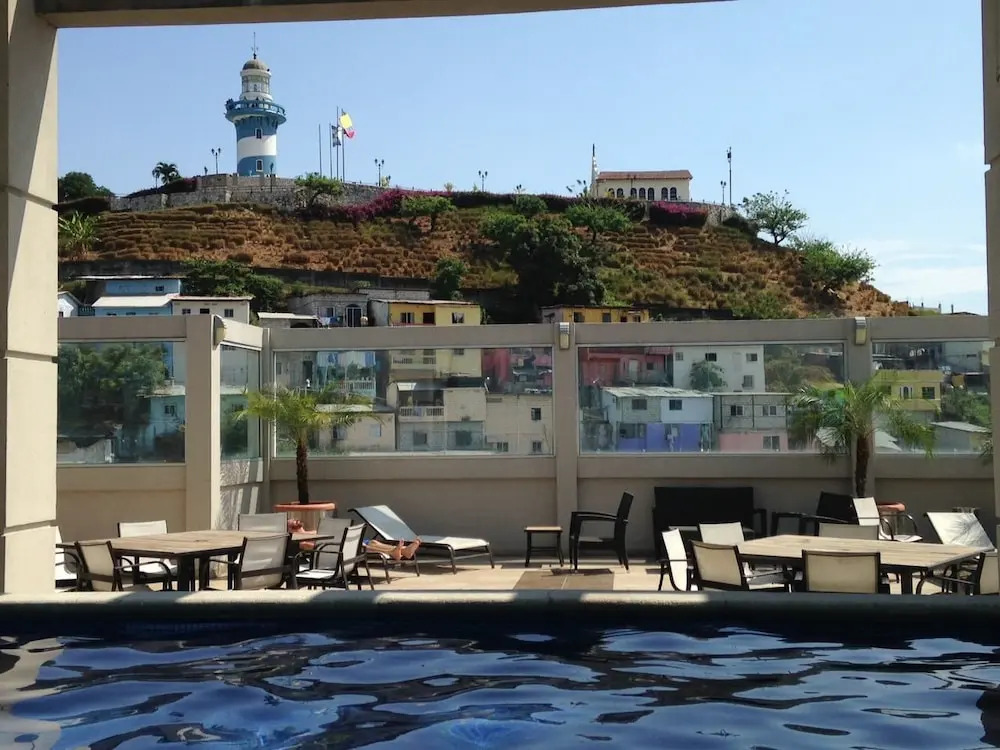 River View suites Puerto Santa Ana gye