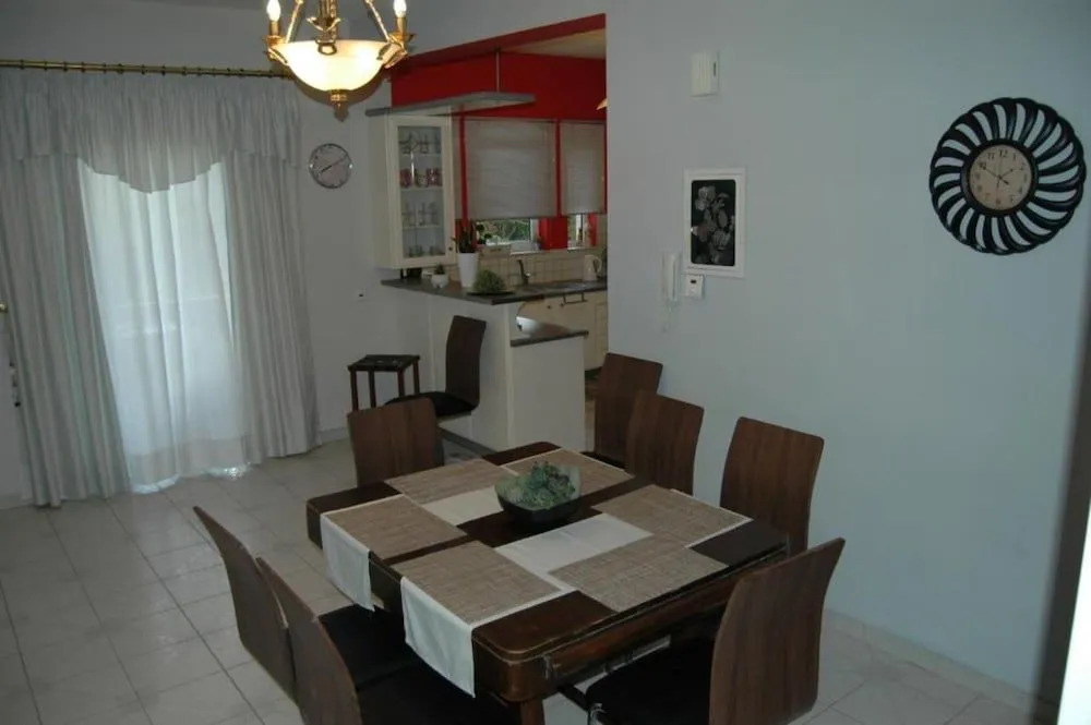 Rosy's House