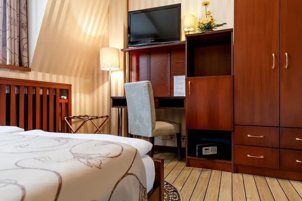 Hotel Alfred