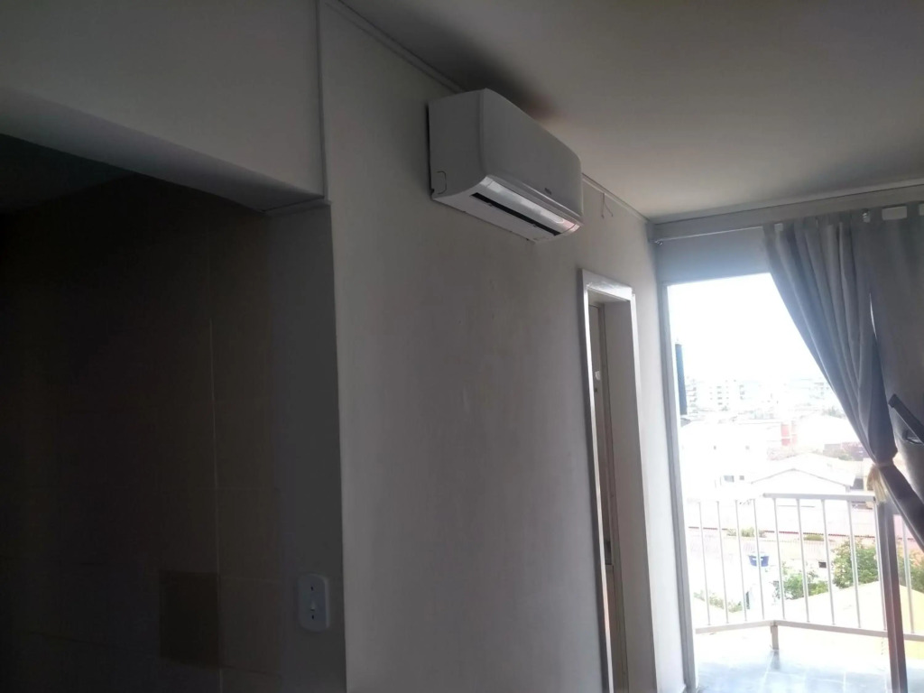 Suíte com Cozinha independente em Apartamento