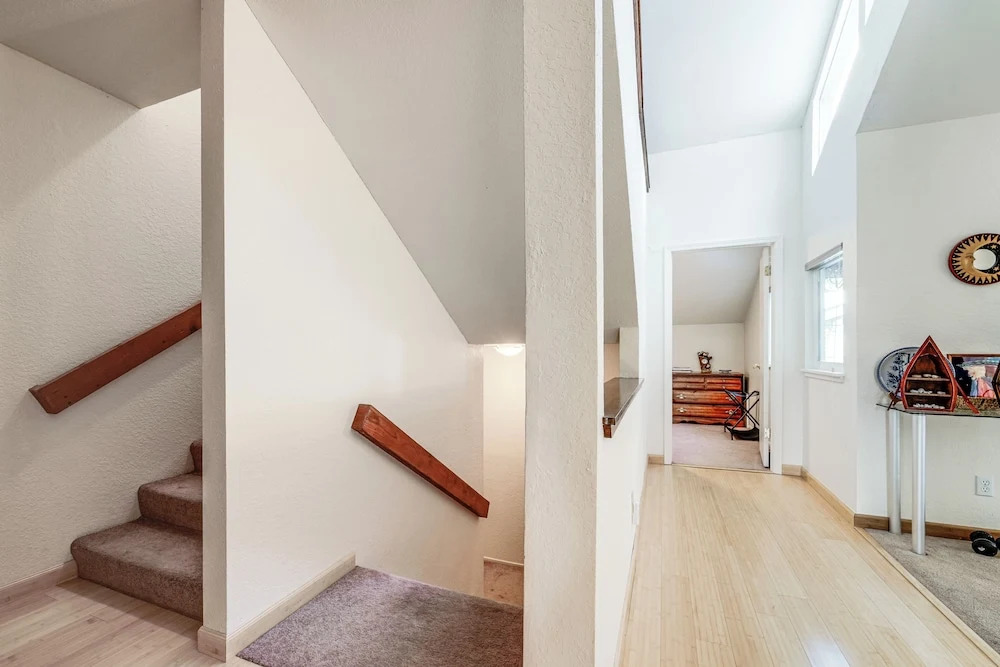 Ski, Golf & Hike! Incline Village Family Home