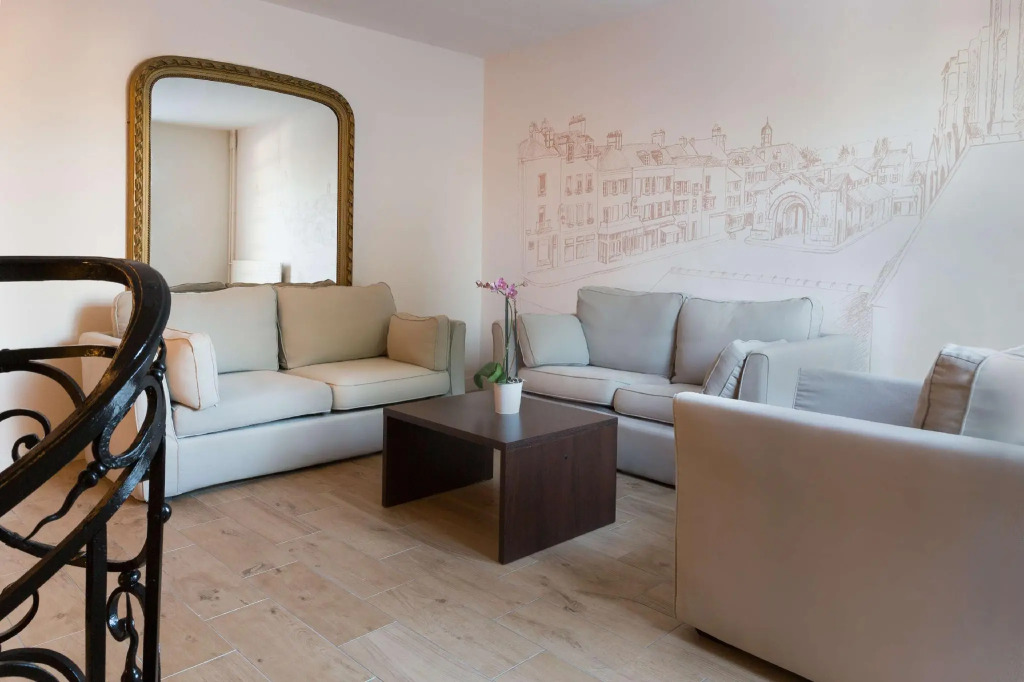 Best Western Blanche de Castille Dourdan