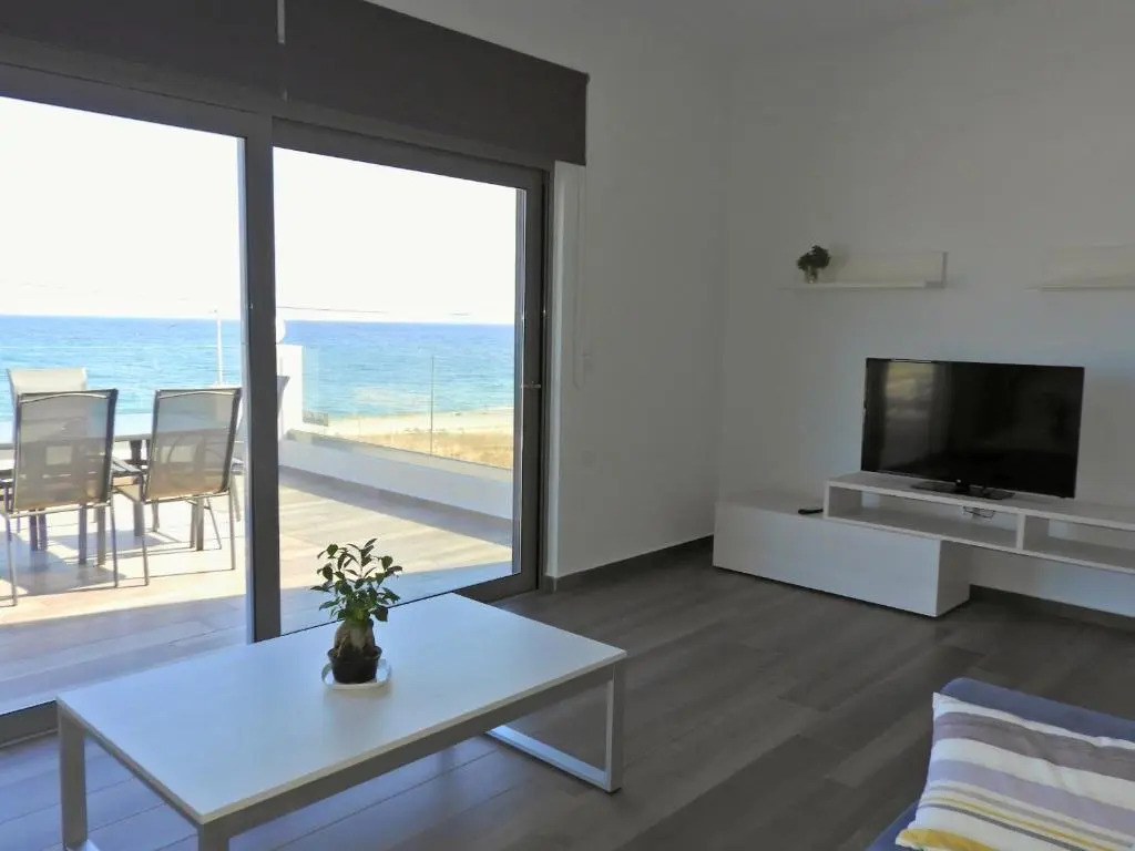 Previllage RED Apartment