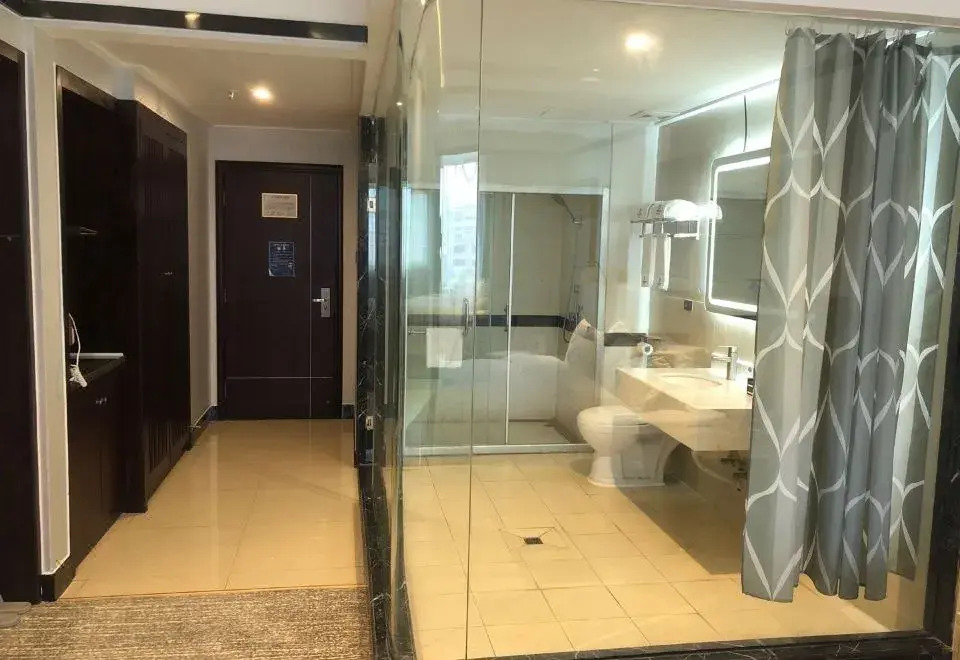 Oujing Hotel (Dongguan Chang'an Xiabian Store)
