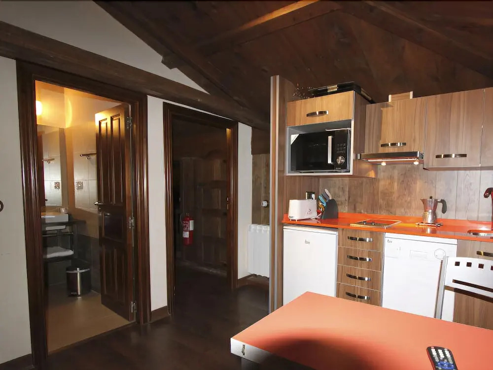 Laboz Apartments