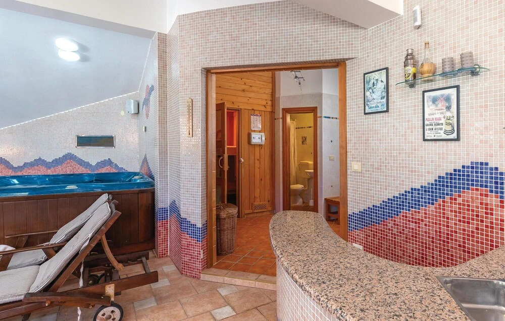 Amazing Home In Belavici With Sauna