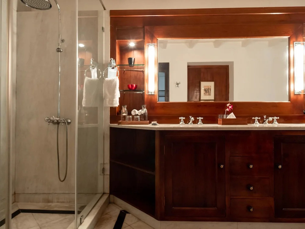 Le Colonial 1506 - Exclusive Luxury Hideaway