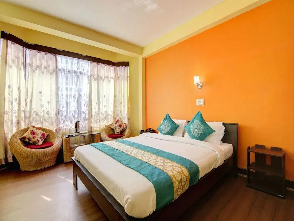 Choice Hotel by OYO Rooms