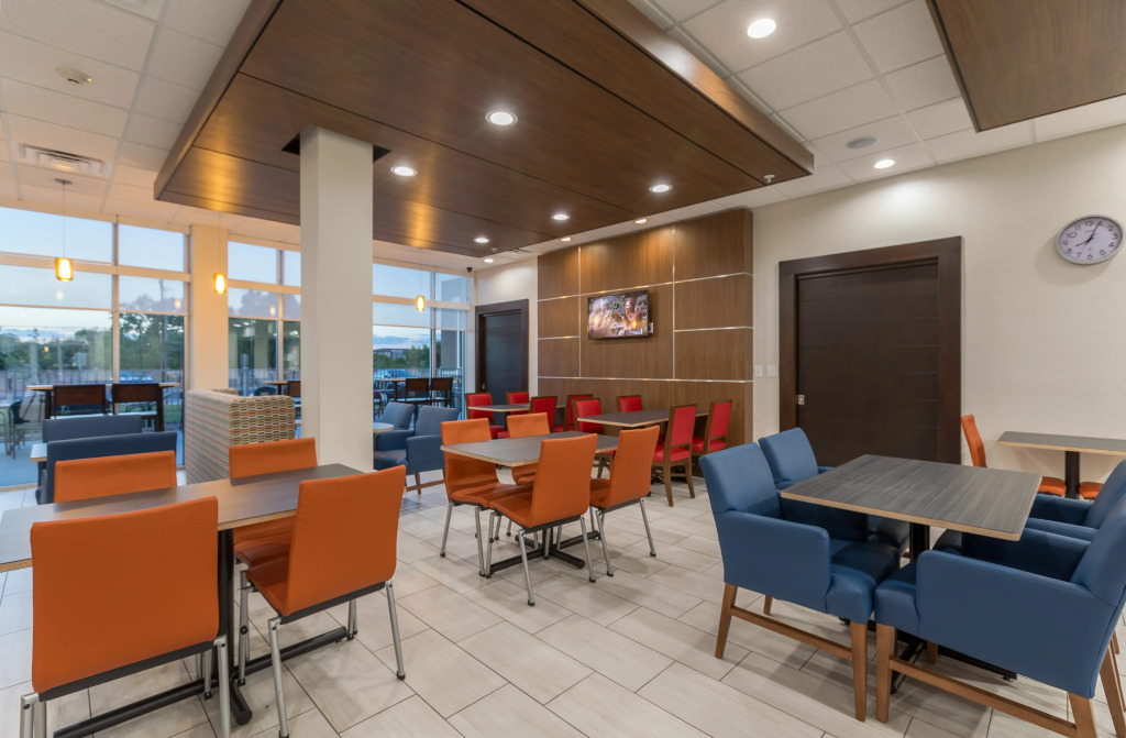 Holiday Inn Express and Suites San Marcos South by IHG