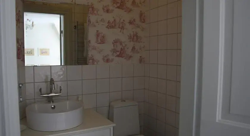 Östa Gård Boutique B&B