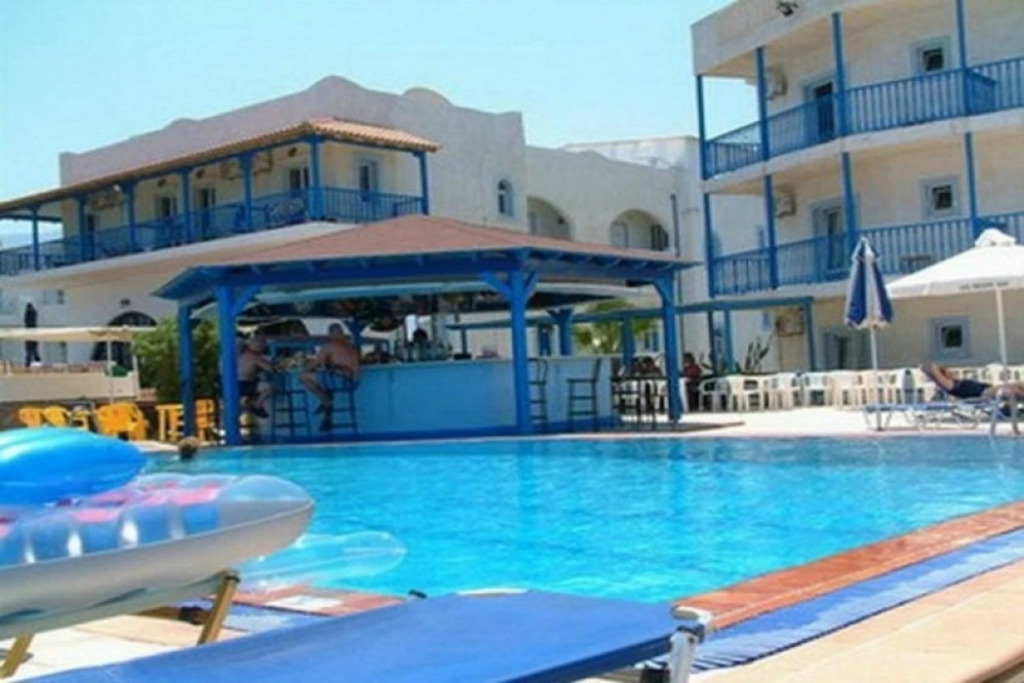 Saradari Beach Hotel
