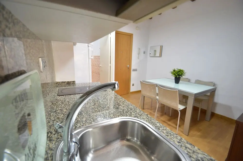 Tarragona Suites 26 - ST LLORENÇ 23