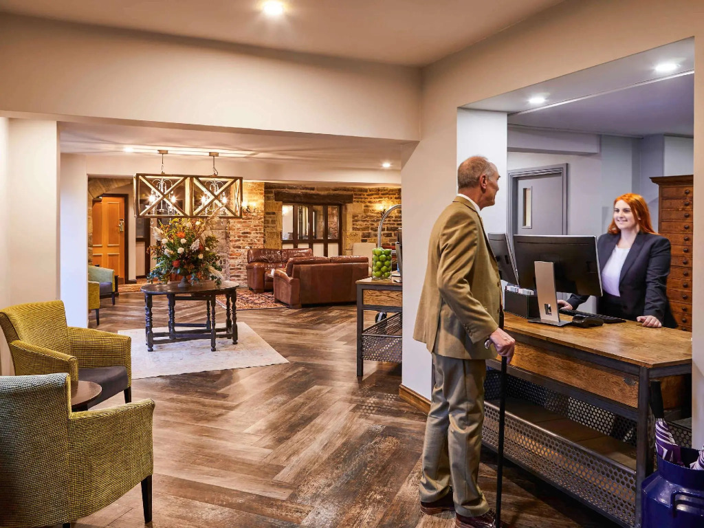 Mercure Barnsley Tankersley Manor Hotel
