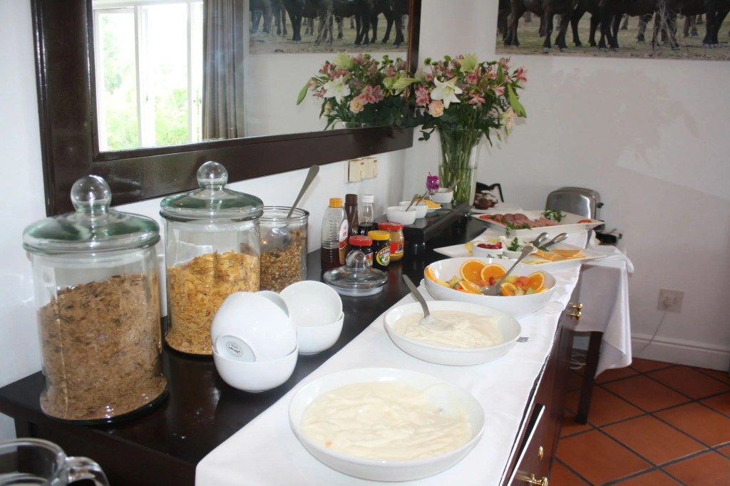 Redbourne Country Lodge- Lion Roars Hotels & Lodges