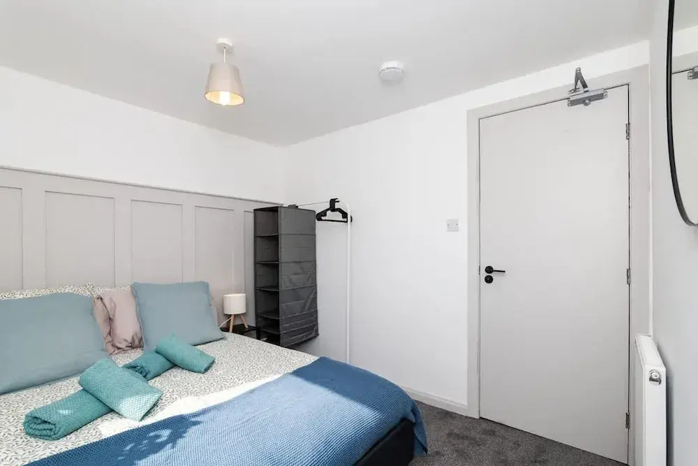 5 Bedroom Apartment - Galashiels