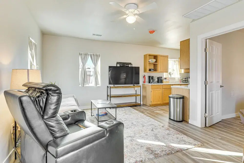 3 Mi to Elephant Butte Lake: Cozy Retreat!