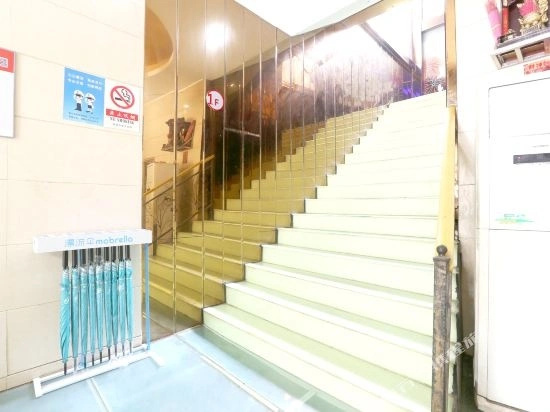Nanchang Fengjing Business Hotel
