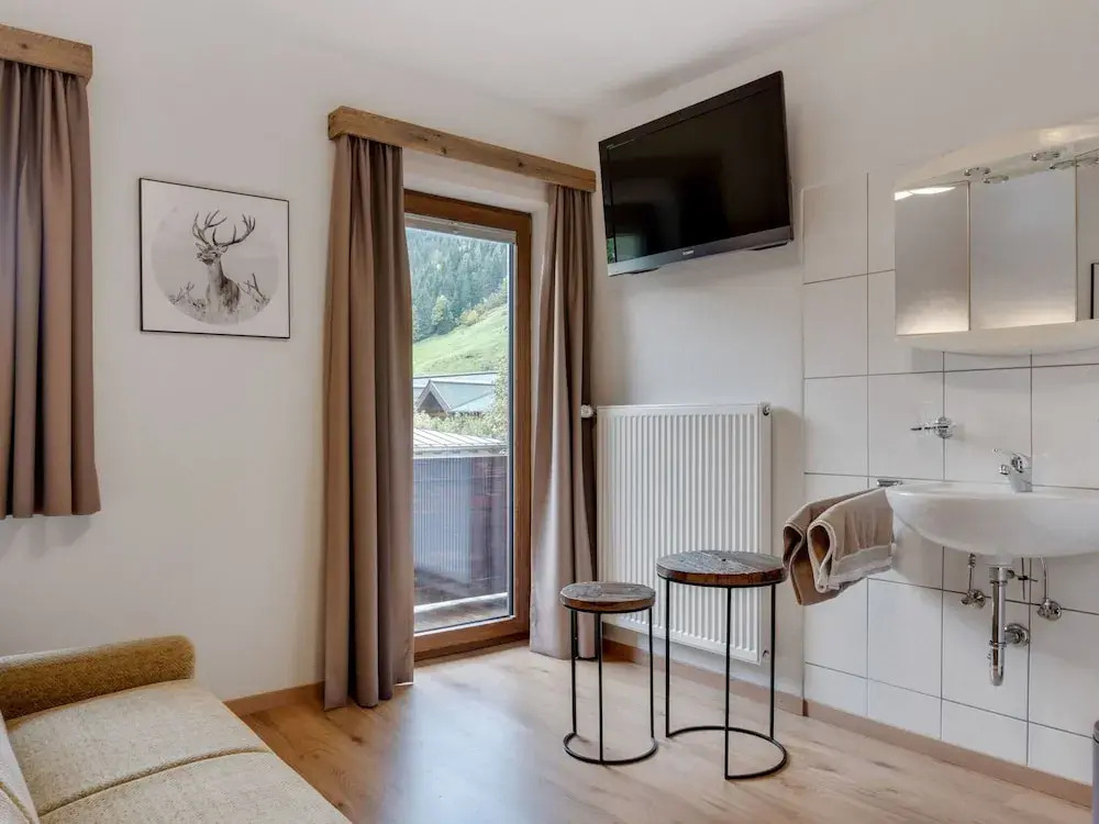 Lovely Apartment in Kleinarl near Ski Area