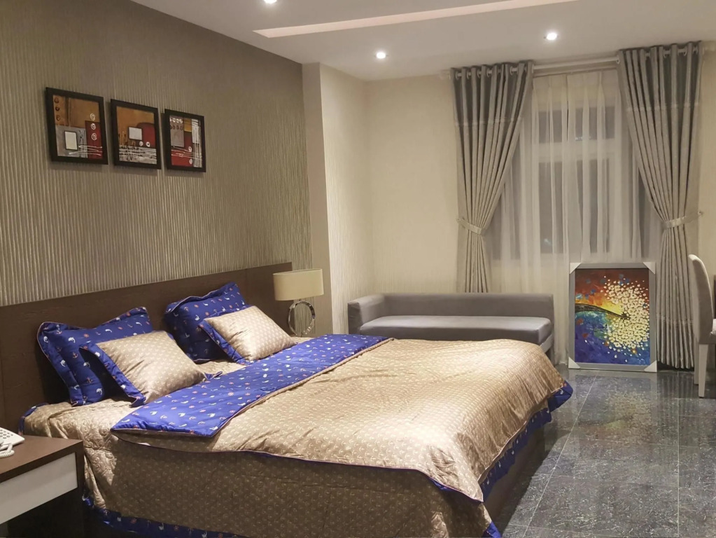 Golden Queen Aparthotel