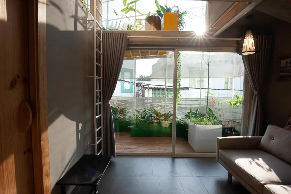 Soc House 1