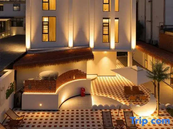 Jingdezhen · Porcelain Light Waterfront Swimming Pool Villa (Ceramic Art Avenue Taoxichuan)