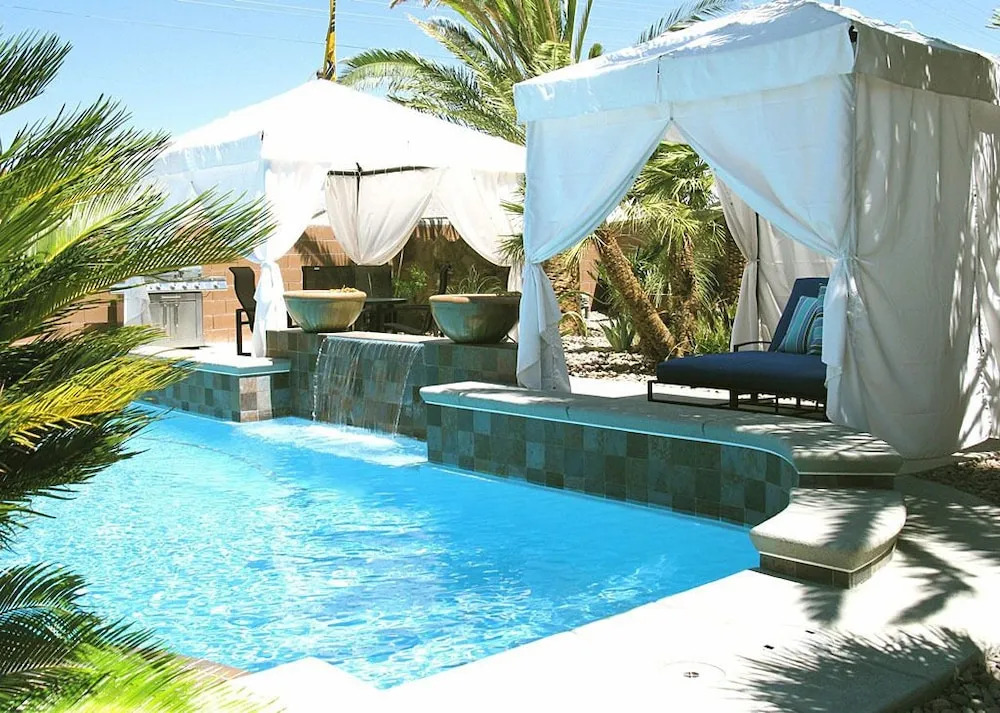 'the Key West' Las Vegas House w/ Private Pool!