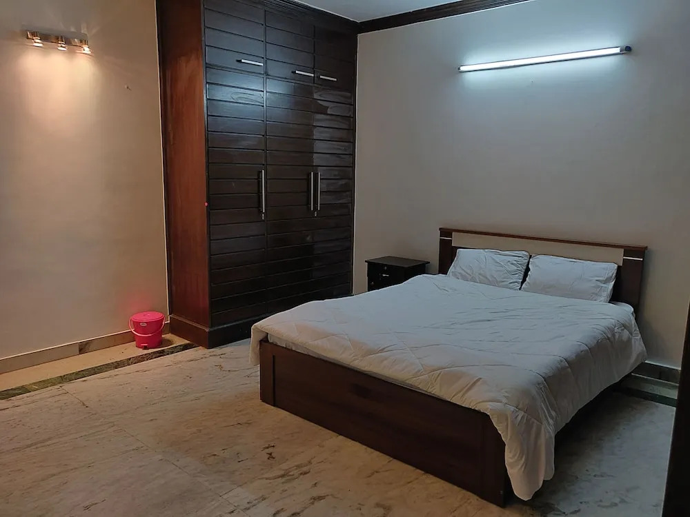 Bunkmates Hostel