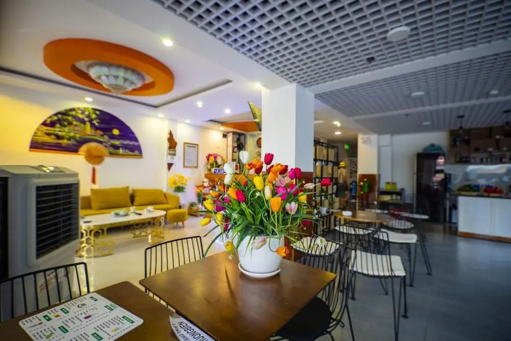 Hương Biển Hotel