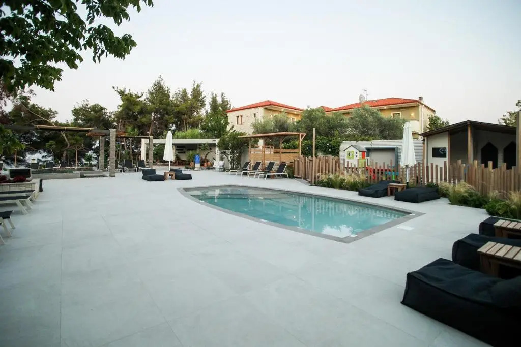 Nostos Hotel