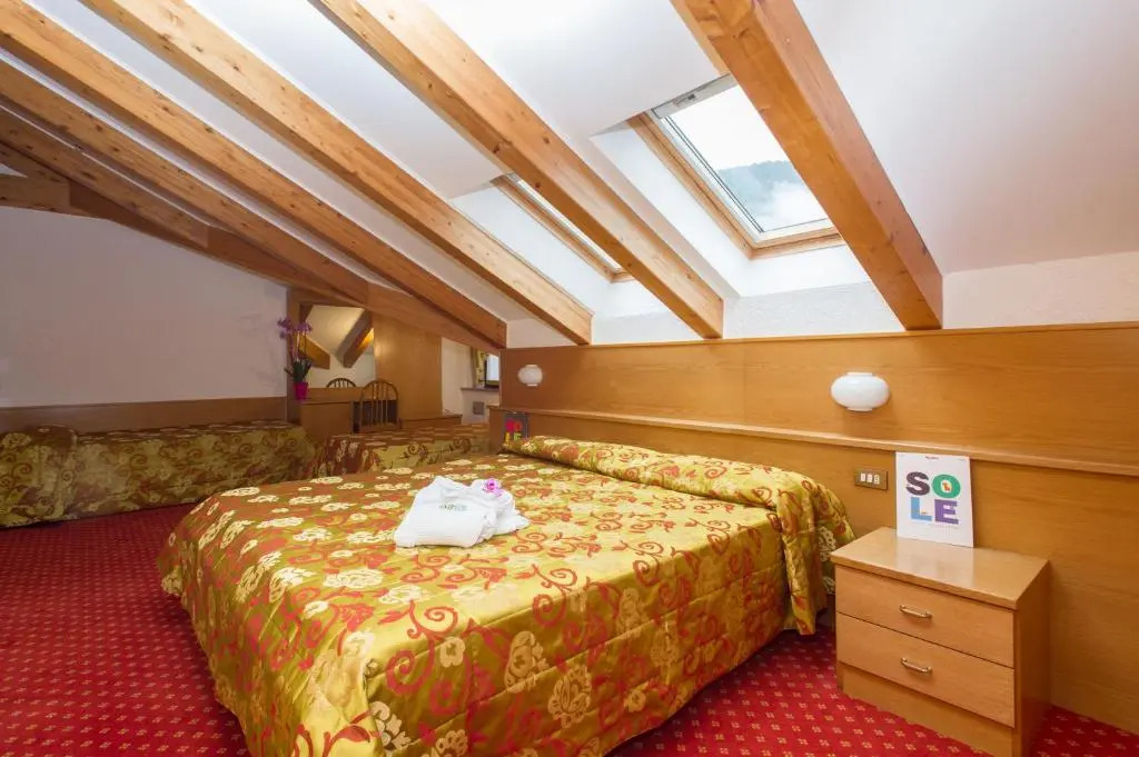 Hotel Val Di Sole