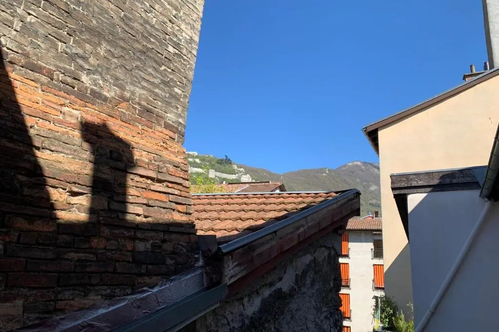 The rooftops of the old city #BQ