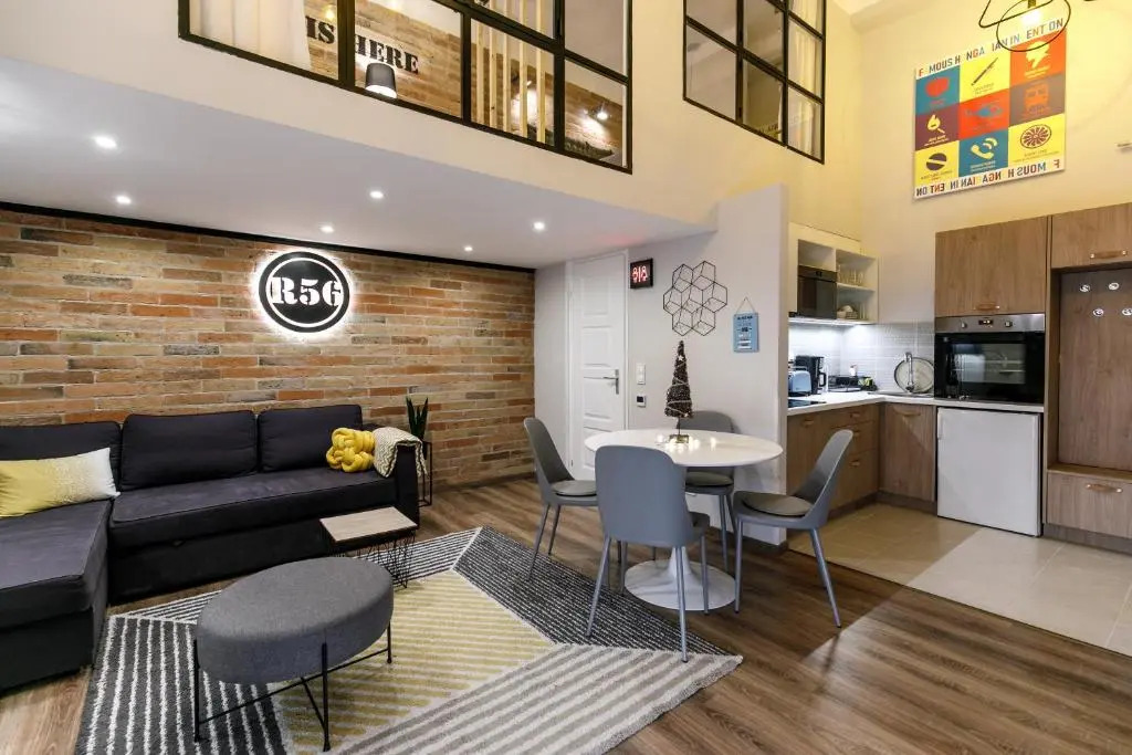 R56 Apartment