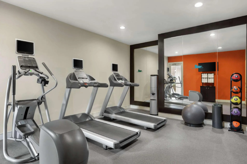 Addison Suites