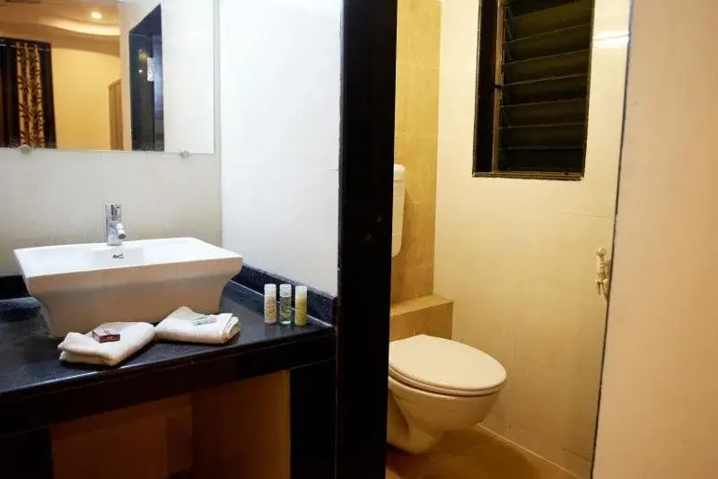 HOTEL SHRI PUSHPANJALI SHIRDI