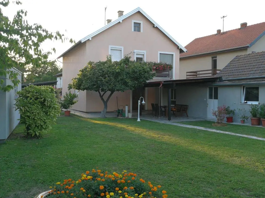 Apartmani Astra
