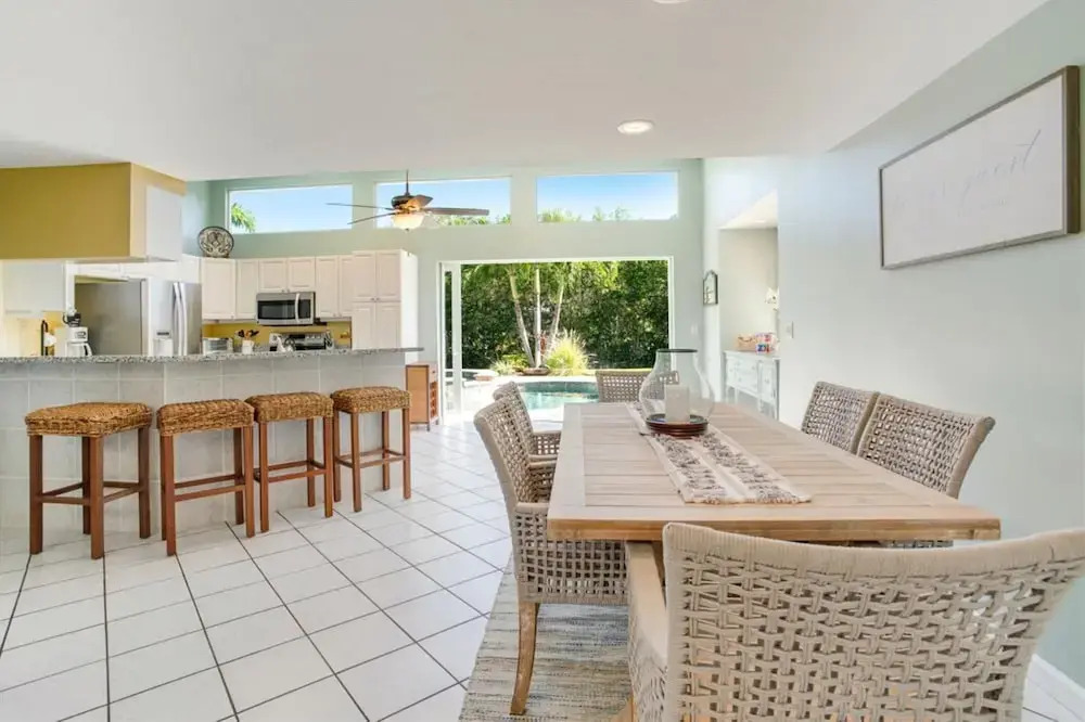 Luxe 3BR Siesta Key Home Pool