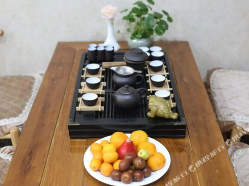 Zuiyi City Garden Hotel (Shaoxing East Station Wanhe City)