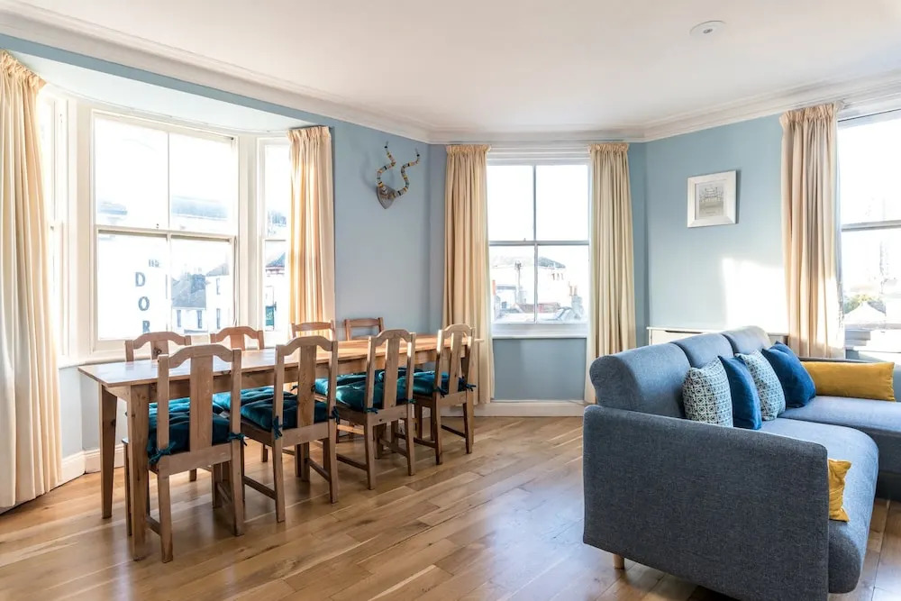 Spacious Property in North Laines