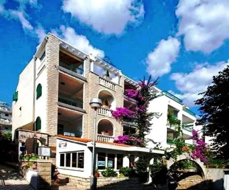 Apartments Ratac Makarska