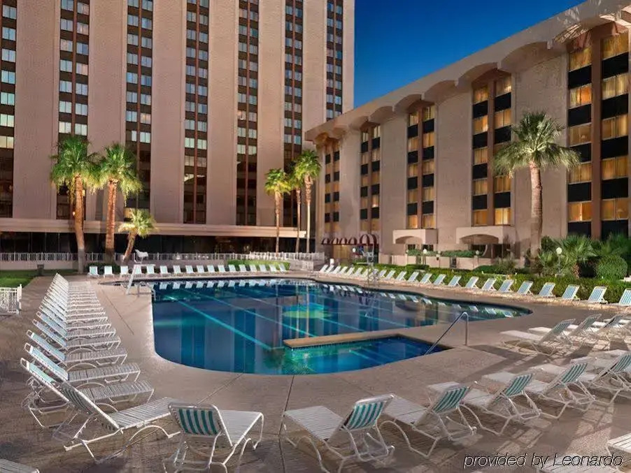 Riviera Hotel & Casino