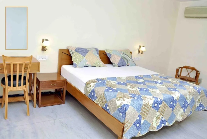 The Komfort Inn