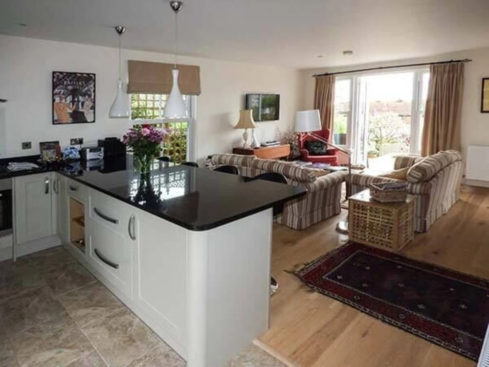 Carlton Cottage