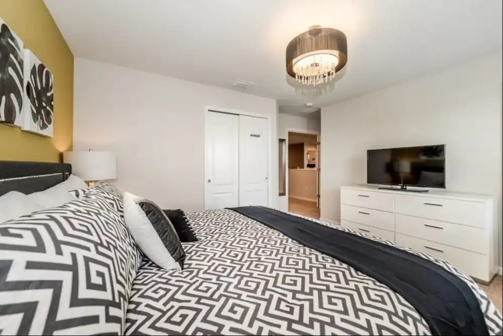 Beautiful Villa With Private Pool, Close to Disney, Orlando Villa 1835