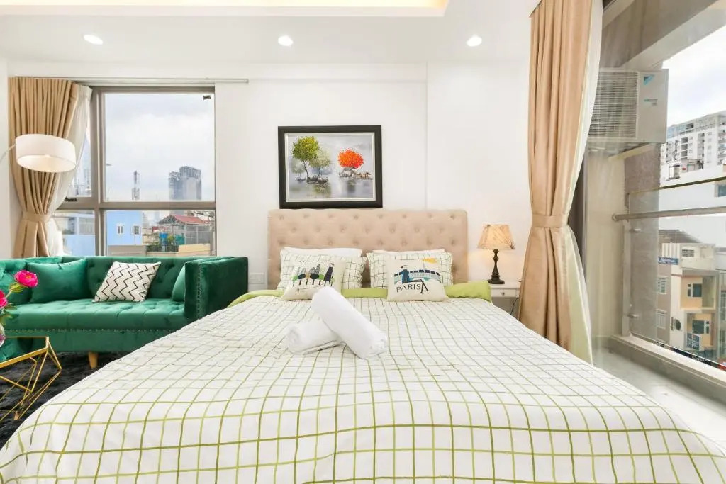DOWNTOWN in Minutes #Luxury Studio1BR #POOLGYM 16th